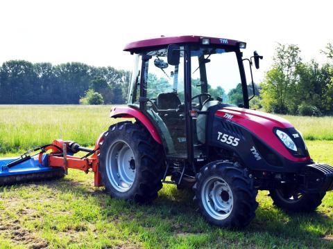 TYM traktor T555 – Megbízható, erős 55 lóerős mezőgazdasági gép