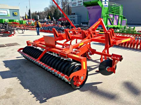 Madara Agro PKU 30/PKU 414 P szántóföldi kultivátor Madara Agro PKU 30/PKU 414 P szántóföldi kultivátor
