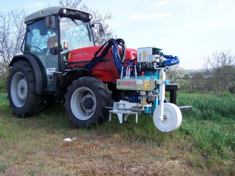 AGROFER - S/110 N teleszkópos,  tőközművelő AGROFER - S/110 N teleszkópos,  tőközművelő