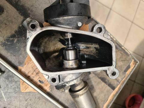 Vízkiválasztó adalék vagy vízhasznosító Green Plus égéskatalizátor Vízkiválasztó adalék vagy vízhasznosító Green Plus égéskatalizátor