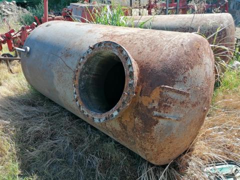 Vas tartály Vas tartály