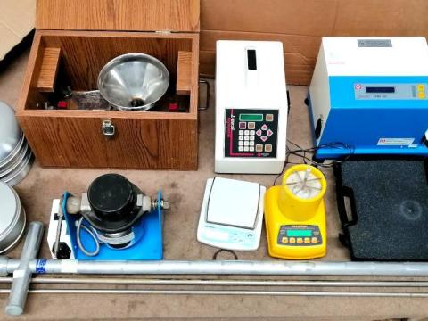 Gabonavizsgáló alap-eszközök (Gabonalabor)