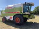 Class Mega208 II kombájn Gabona/Kukorica/Napraforgó asztallal (repce kaszával)