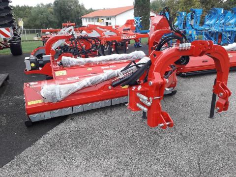 AGM MPHR 240 (AGF-240N) rézsűmulcsozó