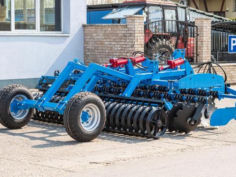 Agrimetal 3 m Vontatott Rövidtárcsa Agrimetal 3 m Vontatott Rövidtárcsa