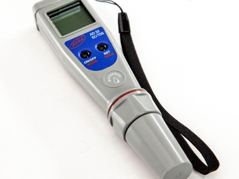 Zseb EC mérő - egyszerű és költséghatékony EC mérés Zseb EC mérő - egyszerű és költséghatékony EC mérés