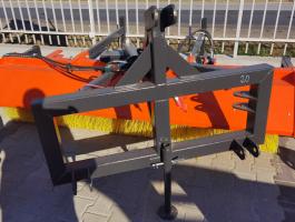 Metal-Technik Seprűgép 2,4 m