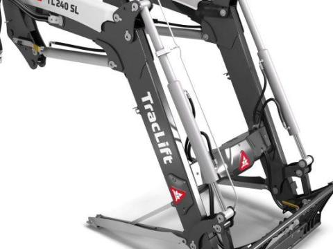Traclift 240 SL Profiline homlokrakodó készletről Traclift 240 SL Profiline homlokrakodó készletről