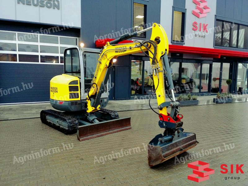 Használt WACKER NEUSON EZ38 KOTRÓ,  ÁROKÁSÓ