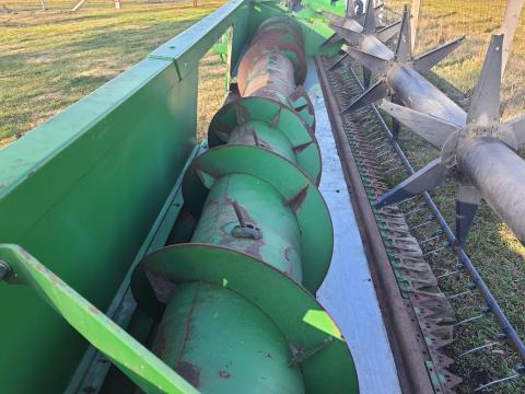 John Deere 620R vágóasztal csiga eladó John Deere 620R vágóasztal csiga eladó