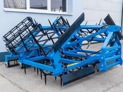 LETÁK - LEKO 4.2 m fogasborona - KÉSZLETRŐL