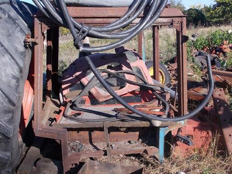 MTZ alkatrészek eladók MTZ alkatrészek eladók