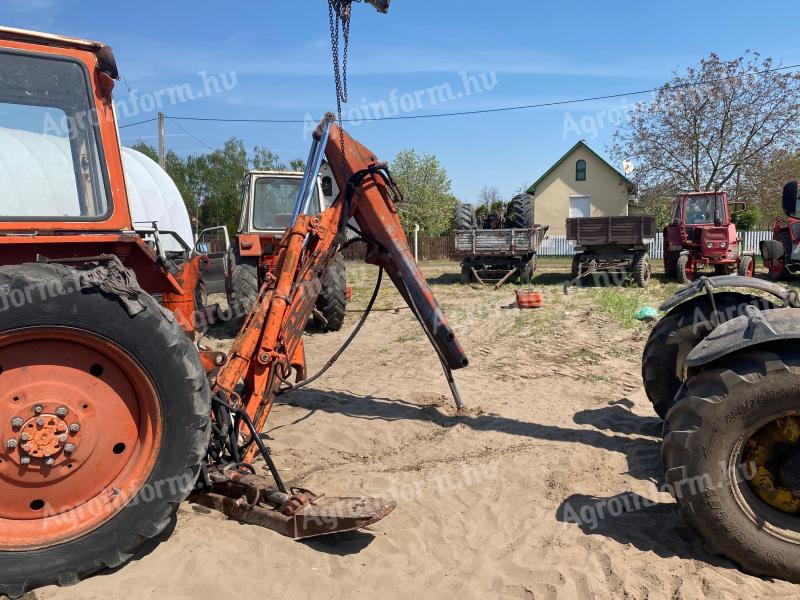 Jumz traktor munkahengerek eladók