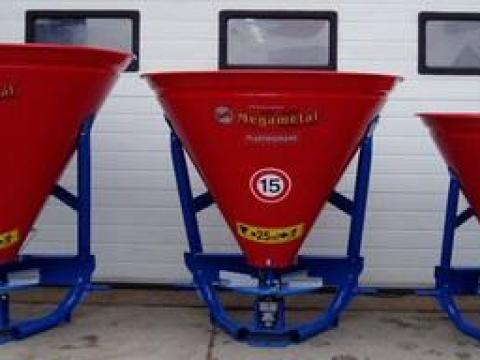 Mega Metal 300-500 műtrágyaszóró - Kc-Békés Kft Mega Metal 300-500 műtrágyaszóró - Kc-Békés Kft