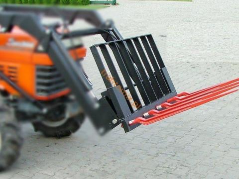 TV120 univerzális trágyavilla homlokrakodóra, traktorra, 120 cm széles TV120 univerzális trágyavilla homlokrakodóra, traktorra, 120 cm széles