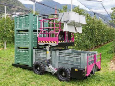 Windegger K4 elektromos szüretelő kocsi, szedőplatform Windegger K4 elektromos szüretelő kocsi, szedőplatform