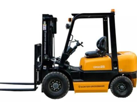 2,5 tonnás Dízel Targonca Günter Grossmann CPCD25 2,5 tonnás Dízel Targonca Günter Grossmann CPCD25
