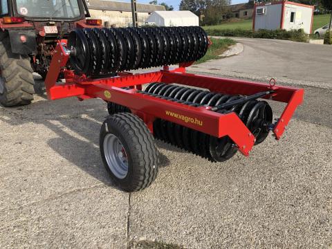 Új! VAgro 6,2 m Classic cambridge-henger házhozszállítással Új! VAgro 6,2 m Classic cambridge-henger házhozszállítással