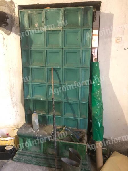 Cserépkályha zöld