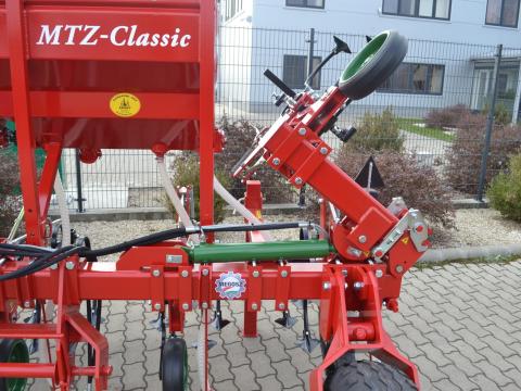 Kultivátor ABK-116 MTZ Classic 6 soros Kultivátor ABK-116 MTZ Classic 6 soros
