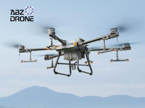 Permetező drón DJI Agras T30 - 30 l tartállyal Permetező drón DJI Agras T30 - 30 l tartállyal