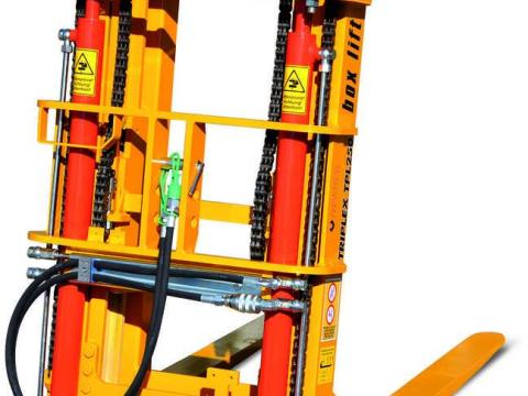 AEDES TRIPLEX TPM300 VILLÁS EMELŐ AEDES TRIPLEX TPM300 VILLÁS EMELŐ