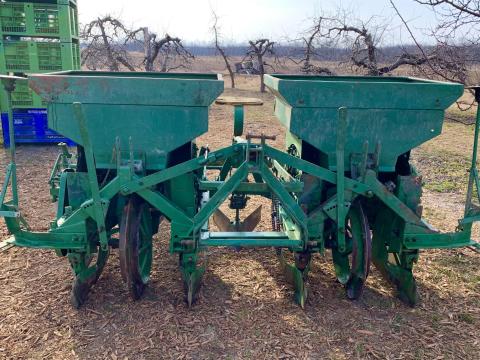 Burgonya vetőgép eladó Burgonya vetőgép eladó