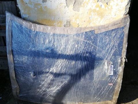 Seat Ibiza 1.0 Motorháztető és Jobb első sárvédő eladó Seat Ibiza 1.0 Motorháztető és Jobb első sárvédő eladó