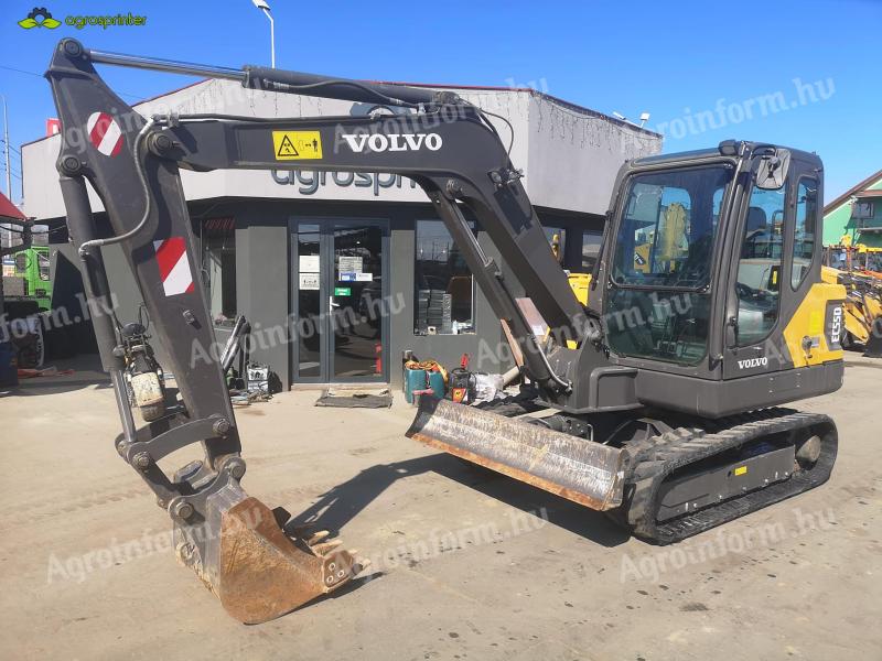 Volvo EC55D gumiláncos mini kotró