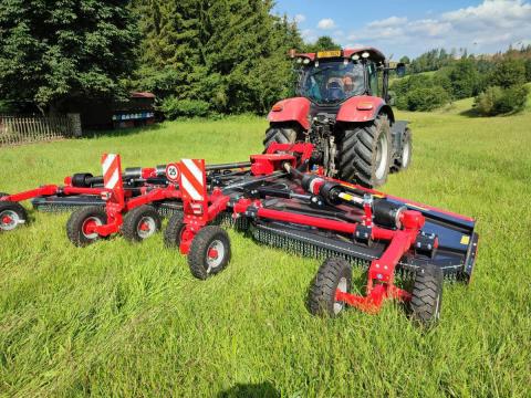 Megacut 630 függőleges tengelyű szárzúzó Megacut 630 függőleges tengelyű szárzúzó