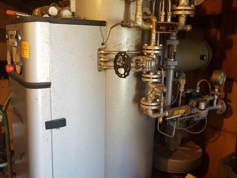 Eladó Certuss Junior 200 gőzfejlesztő, keveset használt jó állapotban