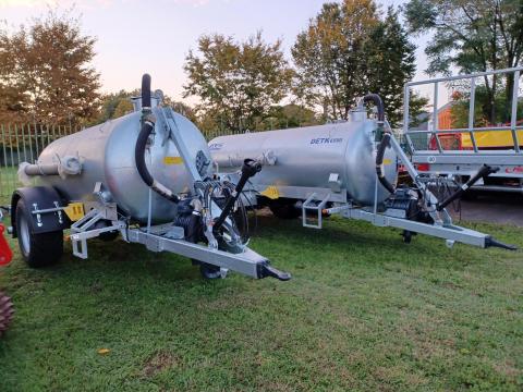 Detk 5000 szippantó tartálykocsi készletről Detk 5000 szippantó tartálykocsi készletről