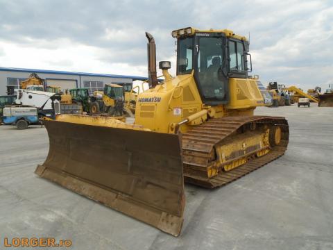 Komatsu D61PX-23 dózer / 6 irányba mozgatható tolólap Komatsu D61PX-23 dózer / 6 irányba mozgatható tolólap