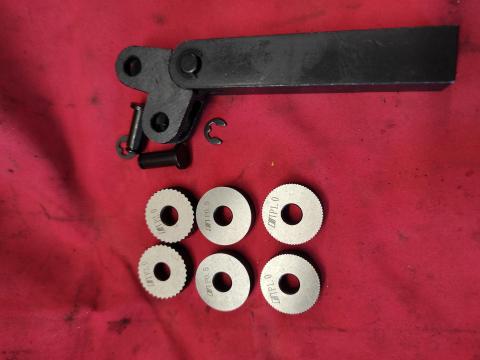 Rovátkoló 10vagy20mm szárral+6db fej/Számla/Gari Rovátkoló 10vagy20mm szárral+6db fej/Számla/Gari