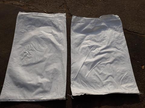 Használt takarmányos gabonás zsák eladó, postai küldéssel is