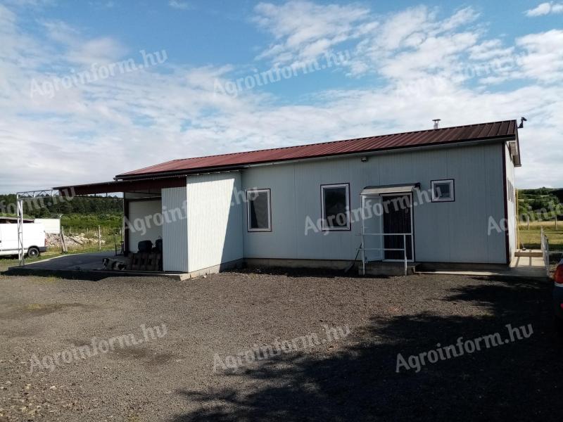 Ipari terület épülettel eladó