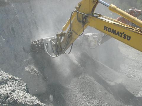 Hidraulikus kőzetmaró,  hidraulikus talajmaró szerelék munkagépre eladó Hidraulikus kőzetmaró,  hidraulikus talajmaró szerelék munkagépre eladó