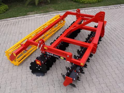 ILGI TEXAS rövidtárcsák I 2.5m-3.5m ILGI TEXAS rövidtárcsák I 2.5m-3.5m