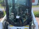 Bobcat T450 gumihevederes kompakt rakodógép