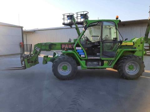 Teleszkópos rakodógép - Merlo P38.13 Teleszkópos rakodógép - Merlo P38.13