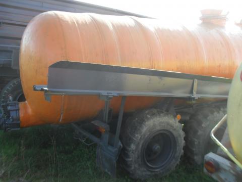 Bauer 12 szippantókocsi Bauer 12 szippantókocsi