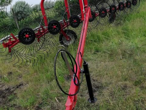 FAZA RT/9-2 csillagkerekes vontatott rendsodró,  2 kerekes raktárról FAZA RT/9-2 csillagkerekes vontatott rendsodró,  2 kerekes raktárról