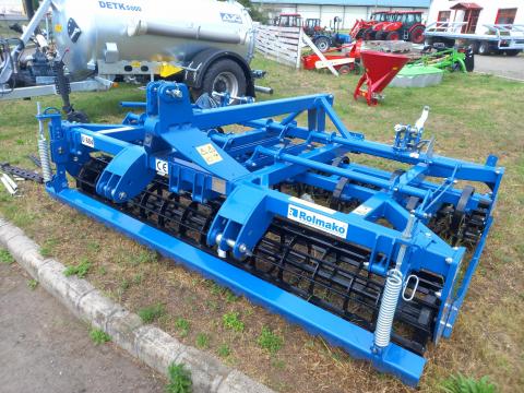 Rolmako U684 3 méteres kompaktor készleten Rolmako U684 3 méteres kompaktor készleten