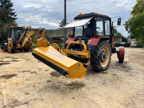 Alpego rézsűszárzúzó, karoszúzó Alpego rézsűszárzúzó, karoszúzó