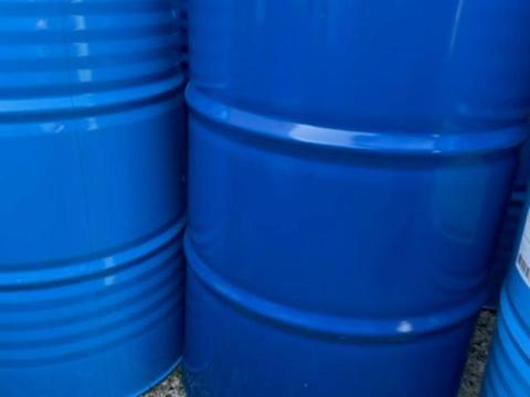 Eladó 200 literes fémhordók Eladó 200 literes fémhordók