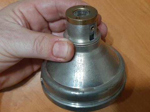 Alkatrészek ukrán szeparátorhoz,  vajköpülőhöz,  fejőgéphez Alkatrészek ukrán szeparátorhoz,  vajköpülőhöz,  fejőgéphez