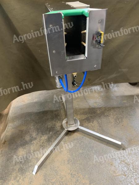 Újhagyma hagyma tisztító gép