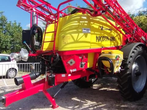 WOPROL 4000/21 Vontatott szárazföldi permetező WOPROL 4000/21 Vontatott szárazföldi permetező