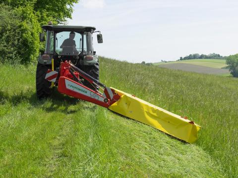 Pöttinger Novadisc 262 hátsó kasza - Magtár Kft Pöttinger Novadisc 262 hátsó kasza - Magtár Kft