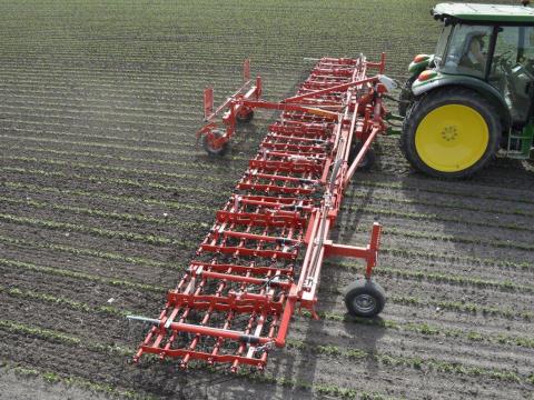 EINBÖCK PRECÍZIÓS gyomfésűk 3 - 12 m a sikeres gyomkezelés és vízmegőrzés érdekében